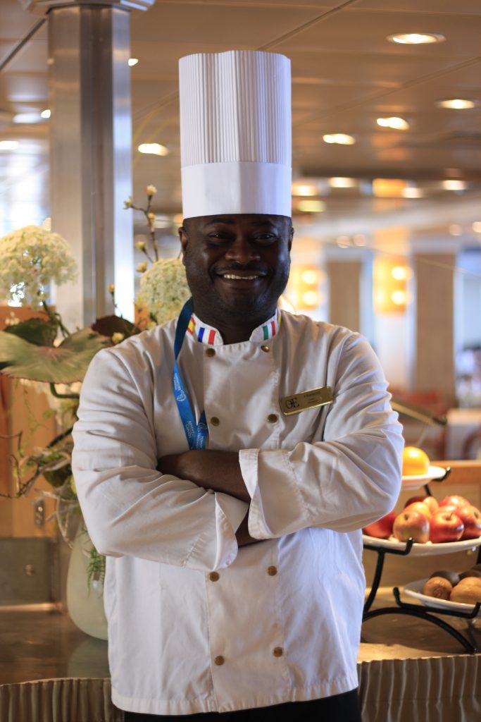 Le chef Francis A Itoumbou. Photo : Véronique Leduc
