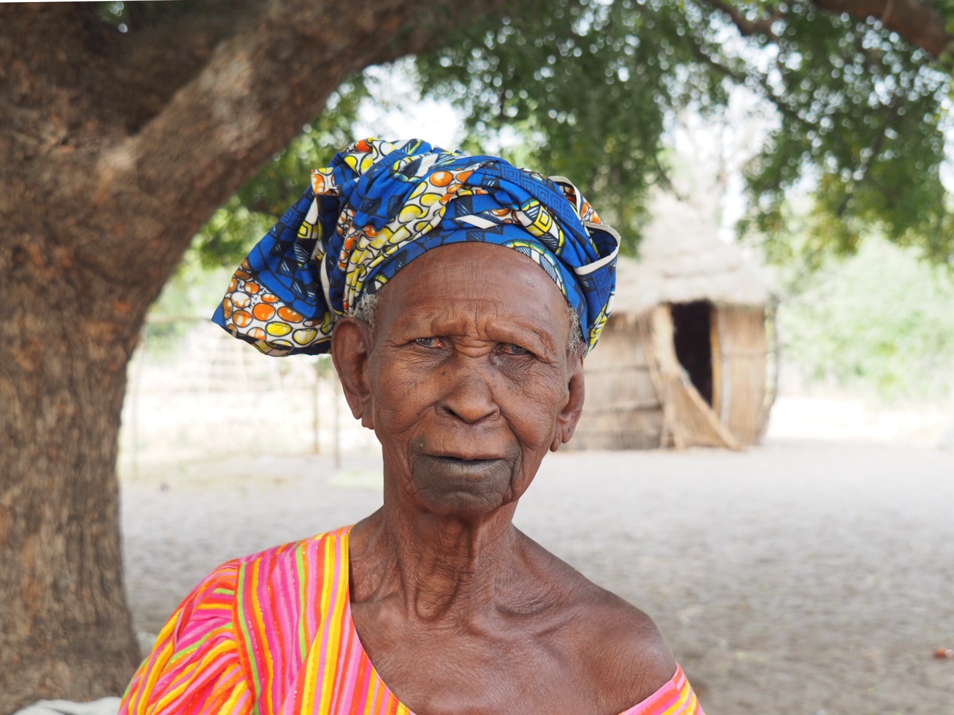 La reine Fatou dans son village. Photo: Marie-Julie Gagnon