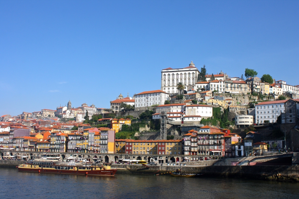 Porto, Portugal. Photo: Trevor Huxham, Flickr